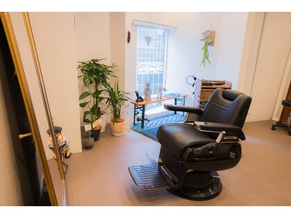 ホーミーズカットショップ(HOMIE'S CUT SHOP)の写真