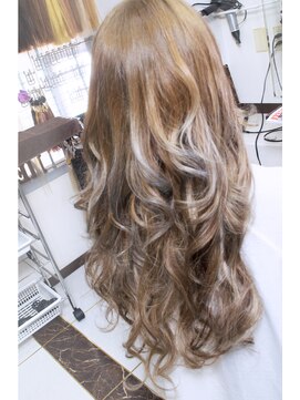 メルシー 大阪梅田店 ミントベージュ