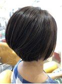 ショートボブ