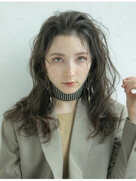 ミエル ヘア 新宿(miel hair) 〈mielhair新宿〉大人可愛い　ゆるロング