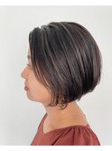 大人可愛い20代30代40代小顔ワンサイドショートボブ丸み前下がり