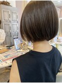 ショートボブ