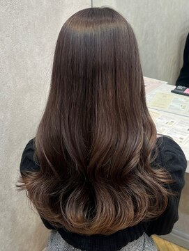 ロンド フィーユ(Lond fille) 肌の透明感UP☆ミルクティーベージュ×ふわっと動く韓国レイヤー