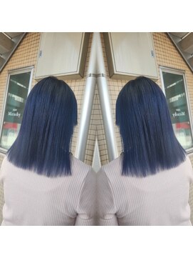 ミラシィ 稲毛(Mirashy) 寒色スタイル♪ブルーカラーヘアスタイル♪