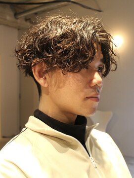 トッド(tod) 【名古屋丸の内】波巻きパーマ波巻きスパイラルメンズパーマ眉毛