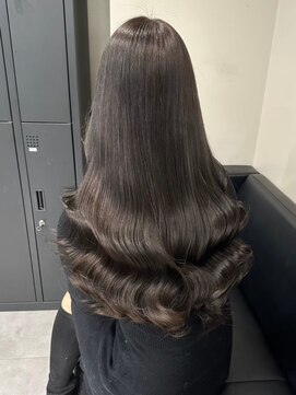 ベレーザ 渋谷(BELEZA) 13325黒髪くびれヘア髪質改善レイヤーカット韓国風巻きワンホン