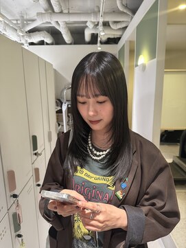 ムーム(Momb) 髪質改善カラー