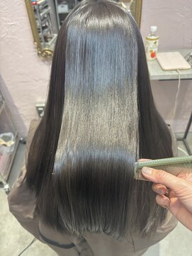 ツヤ髪スタイル【西武新宿駅】【駅近徒歩1分】