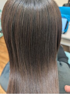 アメイズトーキョー 札幌大通(Amaz! tokyo) 縮毛矯正/髪質改善/