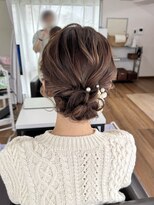 オウン(AUN)&nbsp;ルーズシニヨン