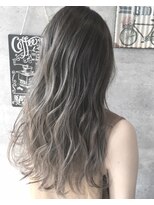 アッベリーレ(A'bbellire)&nbsp;透明感抜群グレーアッシュ