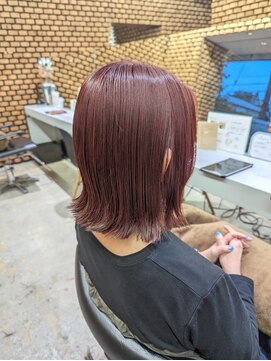 ブリスバイナチュラル(Bliss by Natural) 切りっぱなしボブ/ピンクカラー/外ハネボブ/韓国っぽヘア/透明感