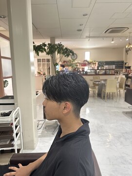 ワークスヘアー(WORKS HAIR) センターパート