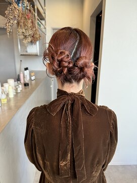 イミ(imi) カチモリヘア/シニヨン/お団子/ツイン/ヘアセット/ヘアアレンジ