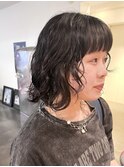 前髪ありパーマレイヤーボブ顔周りレイヤー黒髪パーマボブ