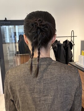 うねうねカチモリヘアセット