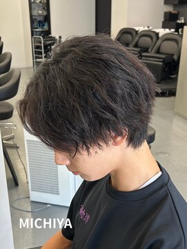アンドメゾンオム(&Maison. homme) 【アイロン風質感】ソフトツイストパーマ