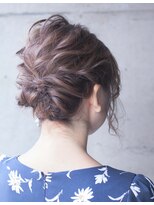 エール(a:le)&nbsp;シュートボブ　アレンジ　パーティーヘア