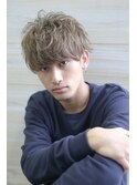 clan<ハイトーンカラー×ツーブロックショート>