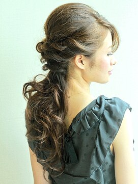 ヘアメイク フレンシア(hair make flencia) 大人パーティーアレンジ