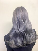 オアシス ガーデン 熊谷店(Oasis GaRDEN)&nbsp;外国人風ダブルカラー ホワイトブルージュ♪