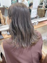 ネオリーブアイム 横浜西口店(Neolive aim)&nbsp;赤味消しカラー＊オリーブグレー【横浜】