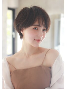 ルーカ 恵比寿(LU-CA) 30代40代50代 小顔ひし形丸みショートヘア　【LU-CA恵比寿】