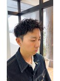 スパイキーショートショートパーマ刈り上げメンズパーマ