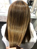 ニーゼロゼロナナ(2007)&nbsp;髪質改善トリートメント