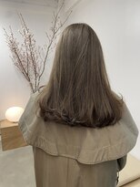 バド(bado)&nbsp;くすみグレージュ