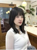 ふんわりくびれミディアムヘア/韓国風/黒髪スタイル