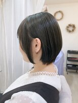アミュー(amiu) 透明感ハイライトショートボブ