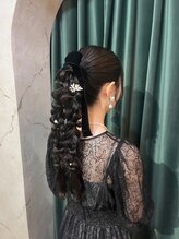ヘアアレンジメント ボガスティーズ 川崎店(Hair arrangement Vogusty's)&nbsp;編みおろしツイン