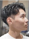 佐賀メンズベリーショート刈り上げフェードツーブロック韓国