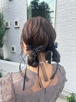 ビーチ ステラタウンまえ店(Beach)&nbsp;ツインお団子　結婚式およばれヘアアレンジ