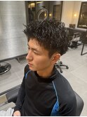スパイキーパーマ
