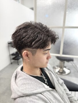 ドラマヘアー(dorama hair) ツイストアップバング