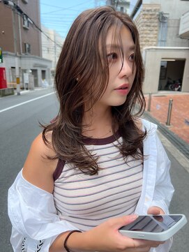 ルティー(Luti) たっぷりレイヤー×サンドベージュ