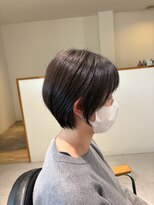 スリー(THREE) ミニボブ×きれいめ丸みショートで大人可愛い似合わせヘア