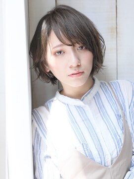 ナックアベノ(knack abeno) スモーキーグレージュ×エアリーショートボブ/斜めバング◎30代