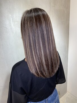 アンダーバーホワイトモデ 河内長野(_WHITE mode) ☆ハイライト ケアブリーチ 千代田×河内長野