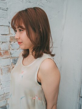 ヘアアンドリラクゼーション シャッセ(Hair&Relaxation SASE) 外ハネレイヤースタイル