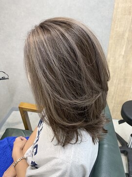 リベストバイジェービー 稲毛(li best. byjb) ペールベージュ/セクションカラー/外ハネボブ[稲毛/稲毛駅]