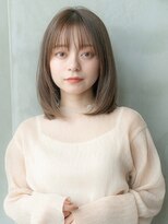 大人可愛い小顔レイヤーカット/イルミナカラー/前髪あり