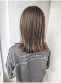 ハイトーンでも艶っぽいアッシュ×外はね★藤原