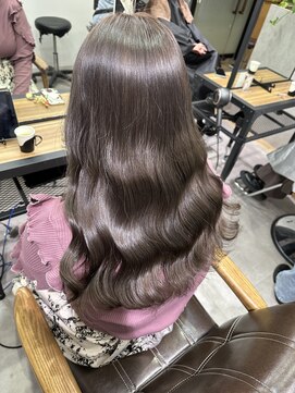 ラフトーキョウセカンド(RAF TOKYO 2nd) 【RAF TOKYO 2nd Rina】髪質改善×艶カラー