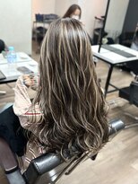 ヴィフ 大船(VIF)&nbsp;メルティカラー/ハイライトカラー/ケアブリーチ/ダブルカラー