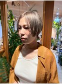 グレージュショートボブ