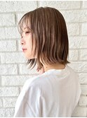 シルキーベージュ×切りっぱなしボブ