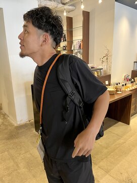 チェスト 神戸本店(CHEST) 【永久ひろ美】メンズニュアンスパーマ